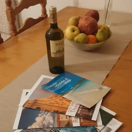 דירה Daniil's Seafront *