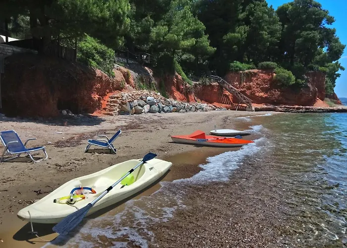 Daniil's Seafront * Nikiti (Sithonia)